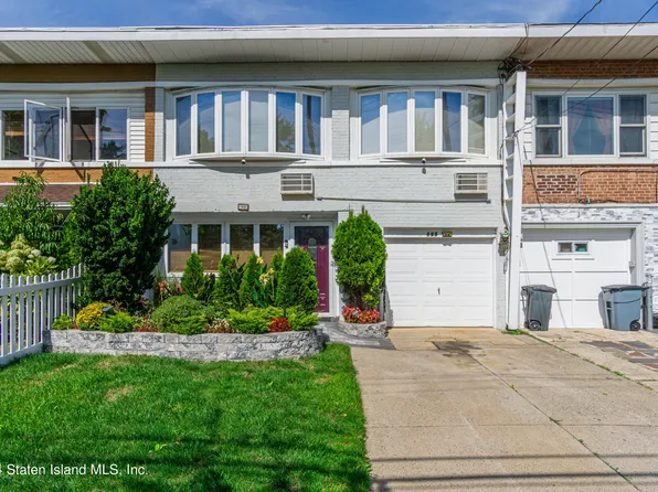 169 Jules Dr, Staten Island, NY 10314