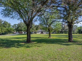 871 Cazey Loop, Franklin, TX 77856