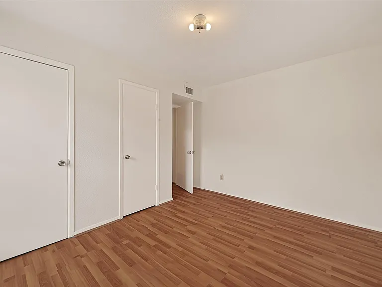 9201 Clarewood Dr #191 — Photo 16