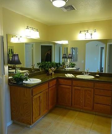 Granite master bath