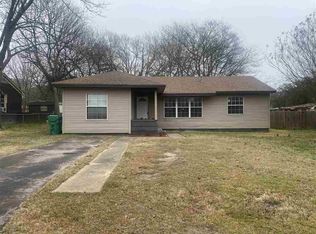 406 N Heights Blvd, Omaha, TX 75571