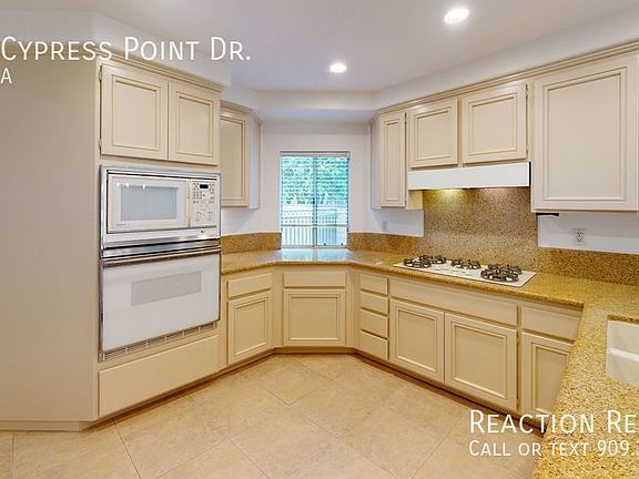 3rd image of 1579 Cypress Point Dr