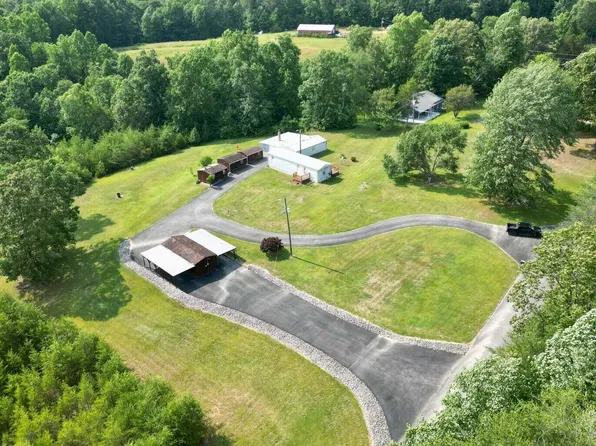 597 Gentry Mill Rd, Columbia, KY 42728