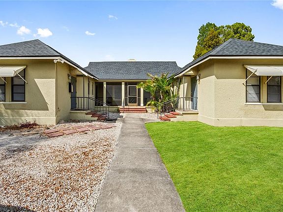 2nd image of 315 Ridge Manor Dr