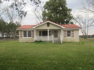 236 Jim Sharp Rd, Norman Park, GA 31771