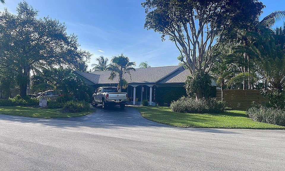 2nd image of 8149 SW 191st St