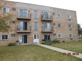 161 W Elk Trl APT 163, Carol Stream, IL