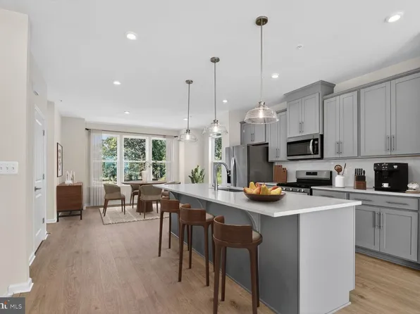4106 Viewpath Rd, Ellicott City, MD 21043
