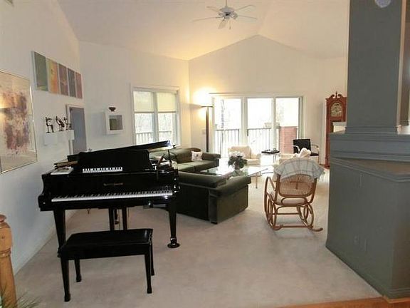 2nd image of 24 Edinburgh Pl
