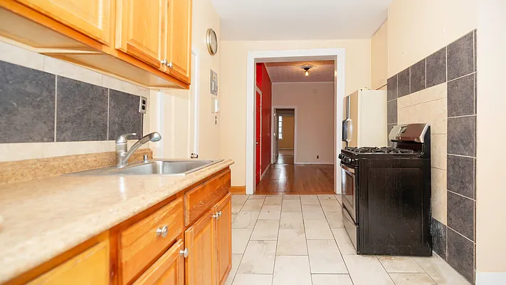 Rented by Nooklyn NYC LLC | media 13