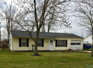 707 Ronmar Dr, Defiance, OH