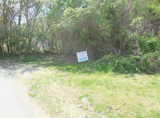 105 Main St  Blackbottom Road, Loyall, KY 40854