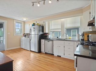 230 L St #2, Boston, MA 02127