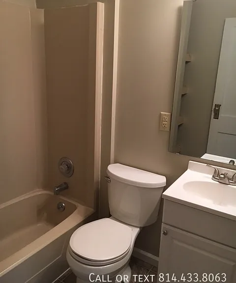 3603 Maple St — Photo 8