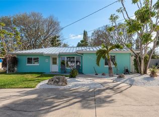 2010 Bayview Pl, Indian Rocks Beach, FL 33785