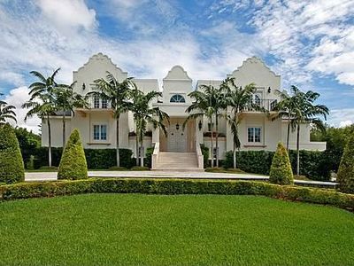 585 Arvida Pkwy, Coral Gables, FL, 33156