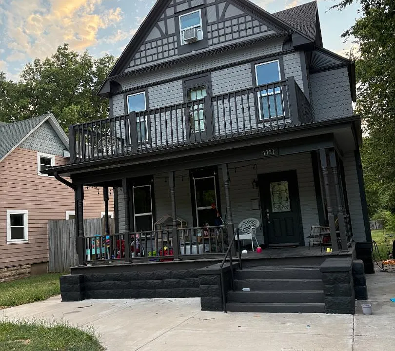 1721 N Fairview Ave