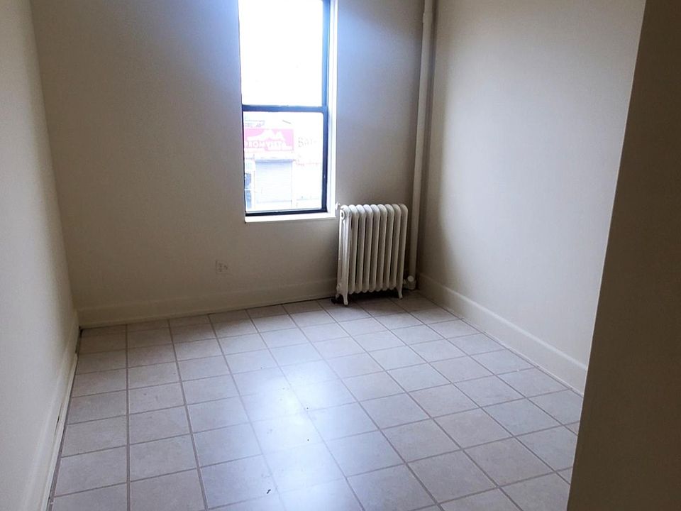 1st image of 1901 Bath Ave #2F