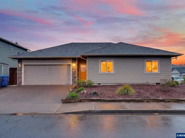 4954 Drew St NE, Salem, OR 97305