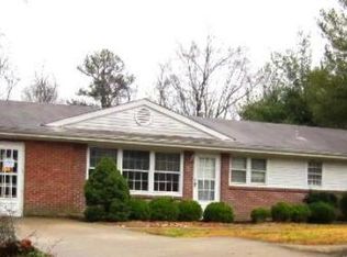 428 Hampton Dr, Danville, VA 24540