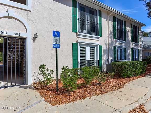 2nd image of 13715 RICHMOND PARK Drive N #502