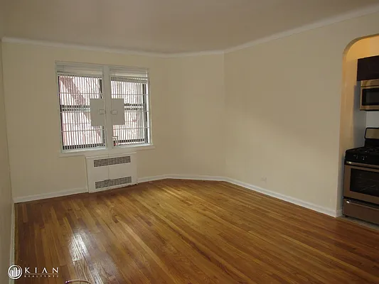 Rented by Kian Realty | media 21