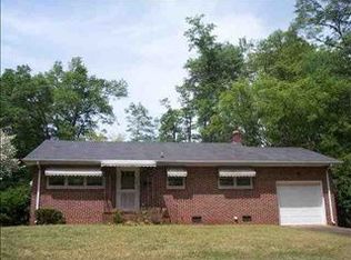 667 Maple Dr, Greer, SC 29651