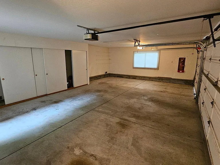 239 Upland Rd — Photo 43