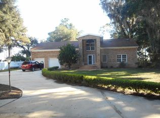 3085 Anderson Rd, Green Cove Springs, FL 32043