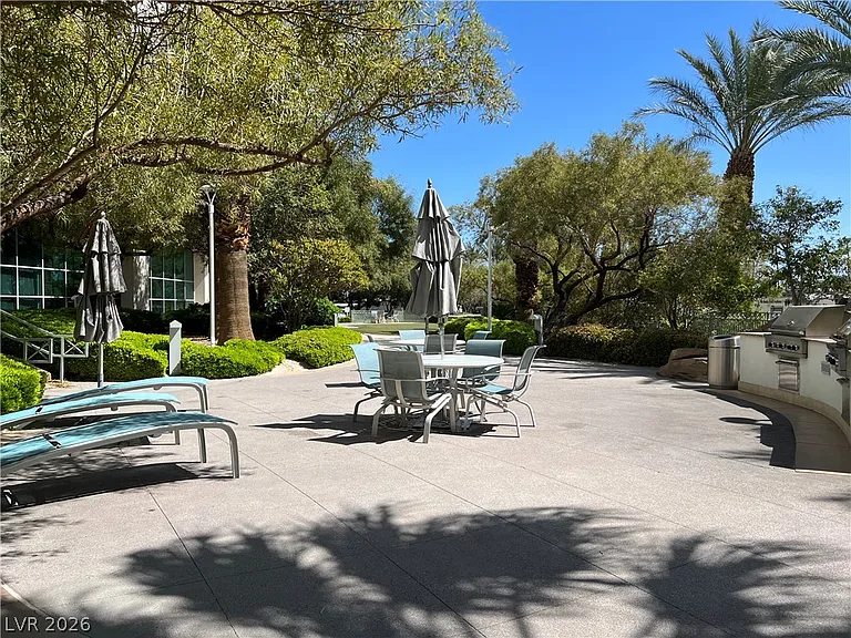 322 Karen Ave #805 — Photo 25