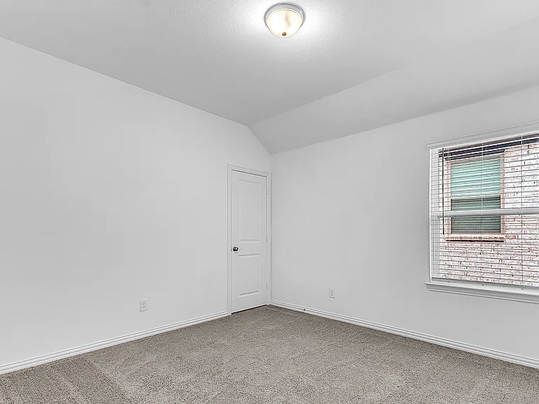 2136 Sunnymede Dr — Photo 27