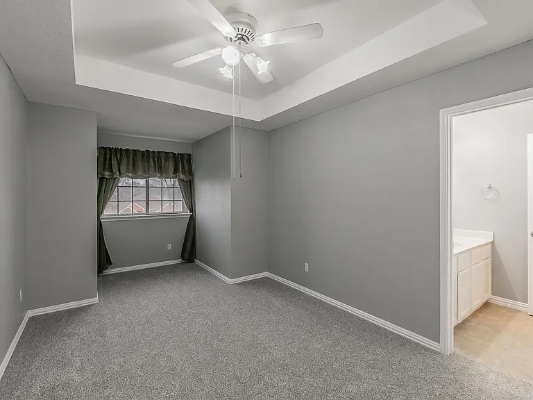 1619 Corvallis Trl — Photo 27