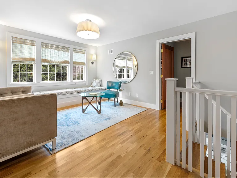 5 Kingstown Ave — Photo 14