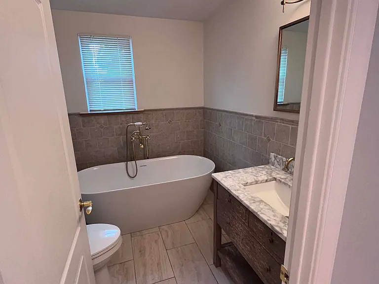 340 Maple St #2 — Photo 2
