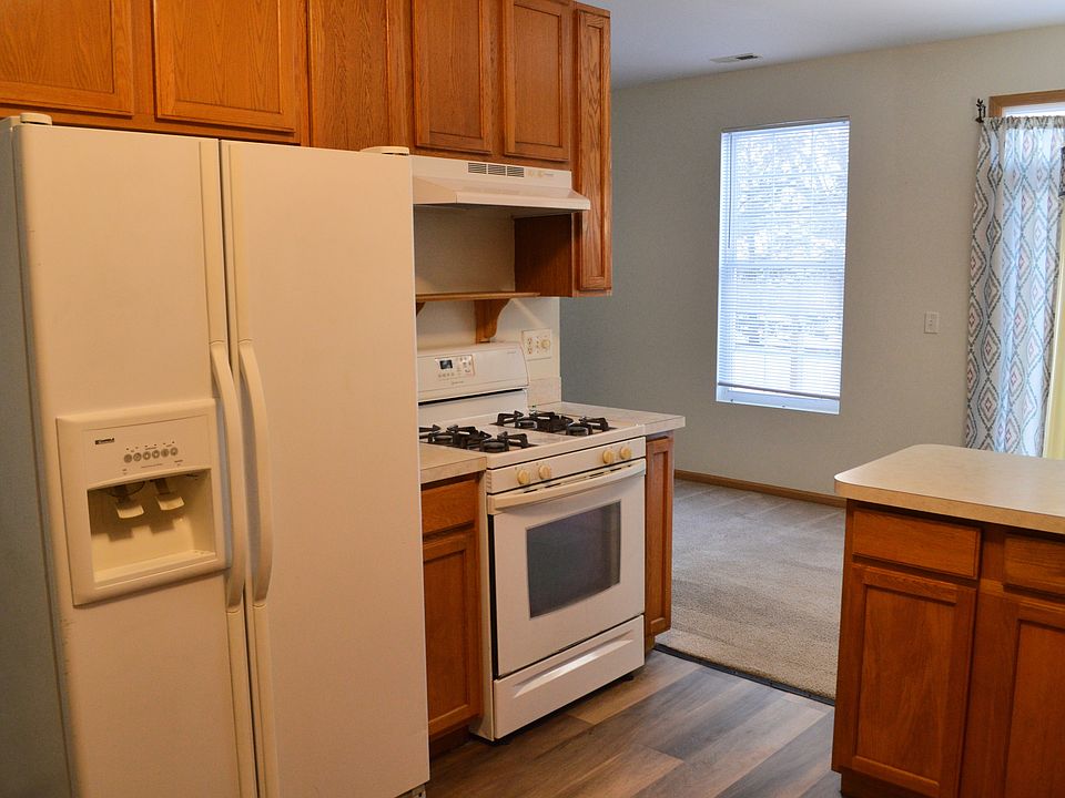 2nd image of 2643 Williamsburg Dr