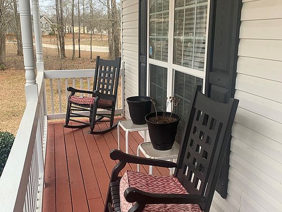 5th image of 252 Riverwood Dr NE