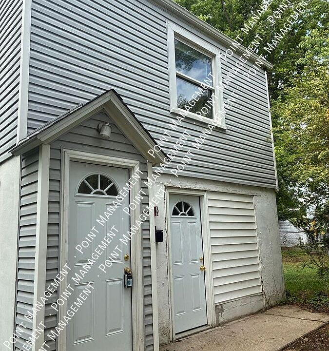 1st image of 2210 Berkley Ave SW #B