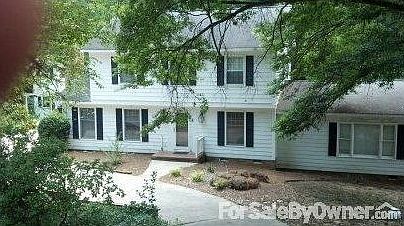 2nd image of 2621 Whiffletree Rd