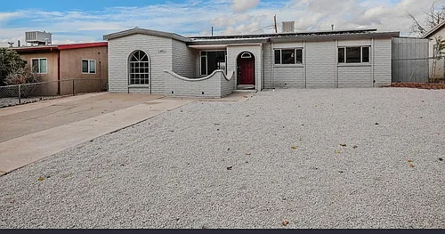 1401 Hendrix Ave Photo 1