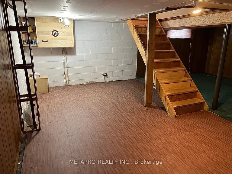 1294 Pinegrove Rd — Photo 17