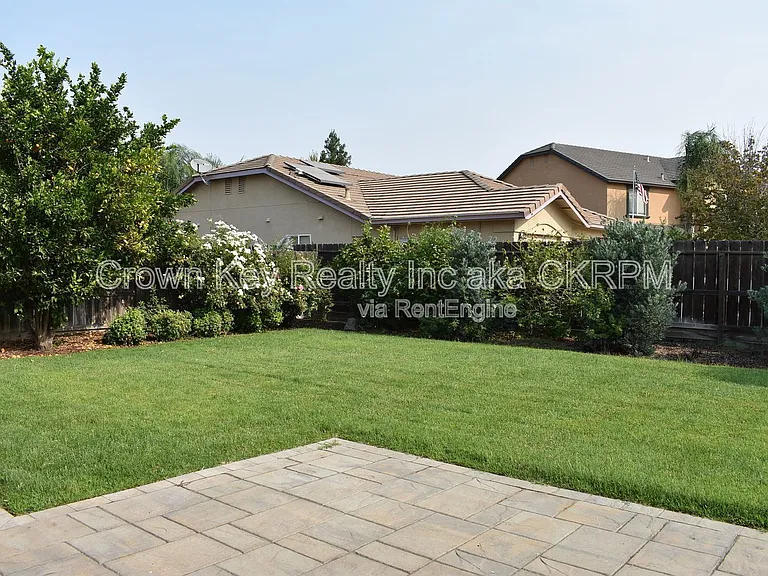 767 Bishop St — Photo 39