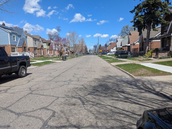 15817 Hartwell St, Detroit, MI 48227