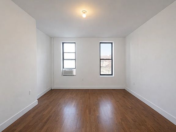 3rd image of 294 Harman St #2SS