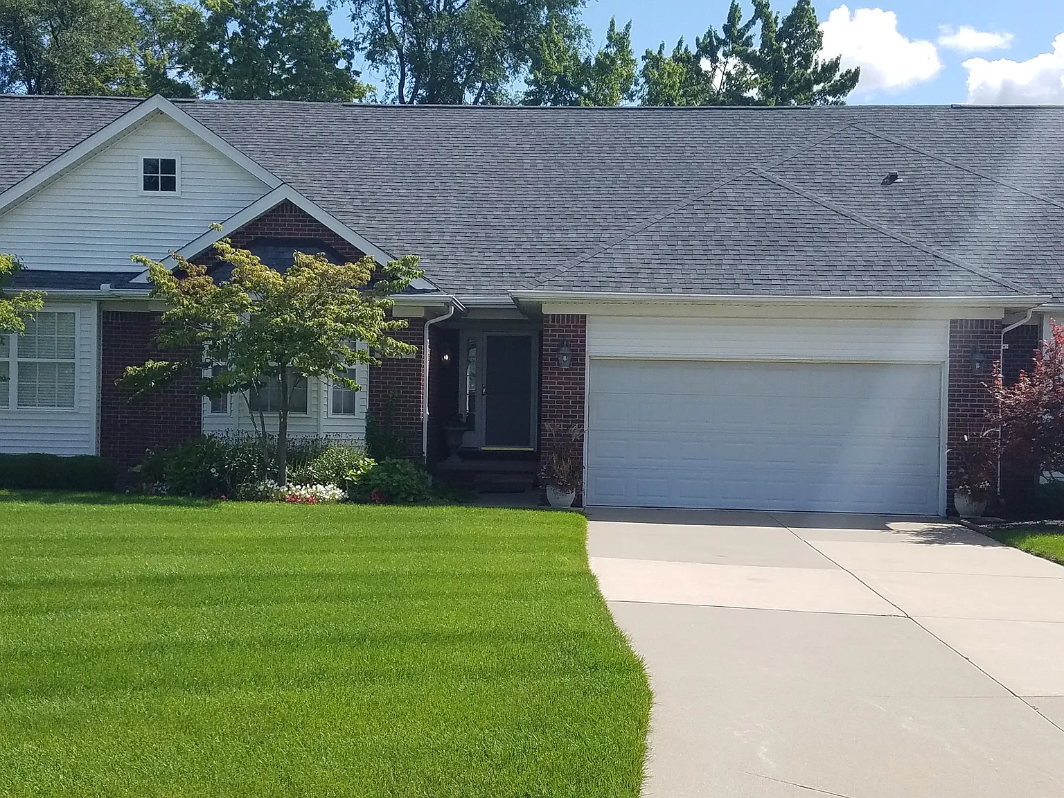 44376 Patricia Dr photo 1