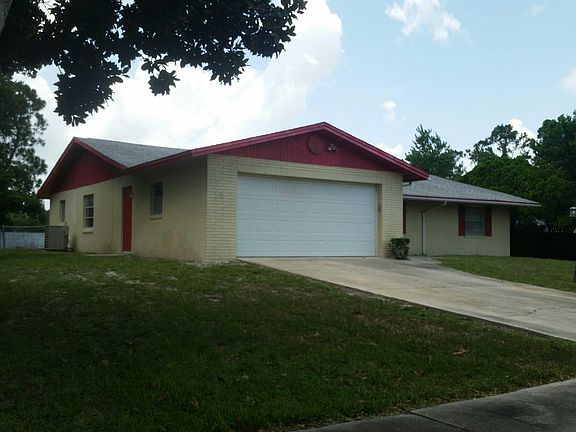 3rd image of 1113 W Willow Run Dr