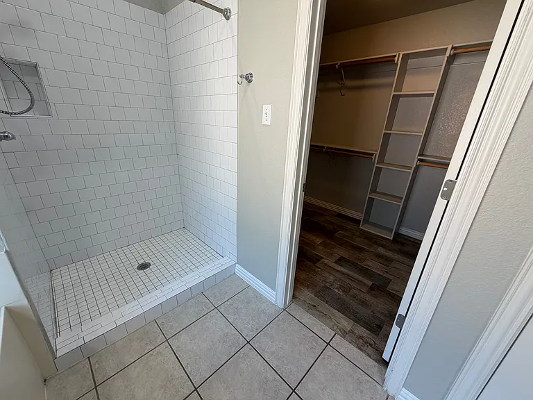 119 Clyde Dr — Photo 18