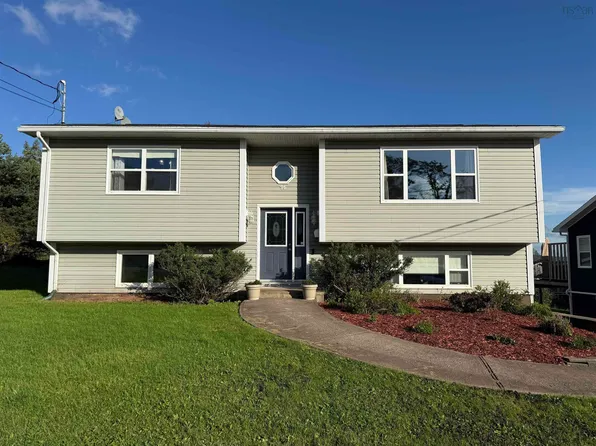 96 Green St, New Glasgow, NS B2H 4A1