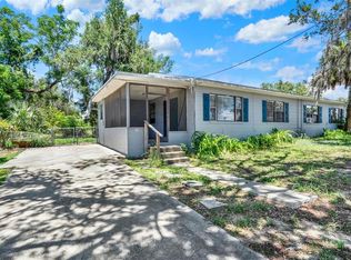 1220 Morin St #B, Eustis, FL 32726