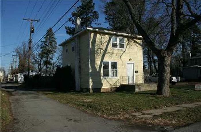 1st image of 2115 Vine St