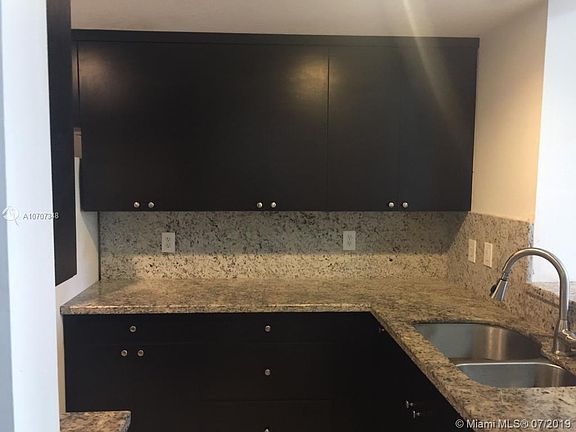 3rd image of 6500 NW 114th Ave APT 1027